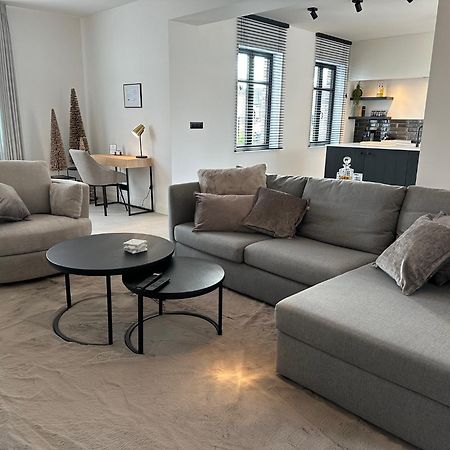 Luna Logies Lanaken Exteriör bild